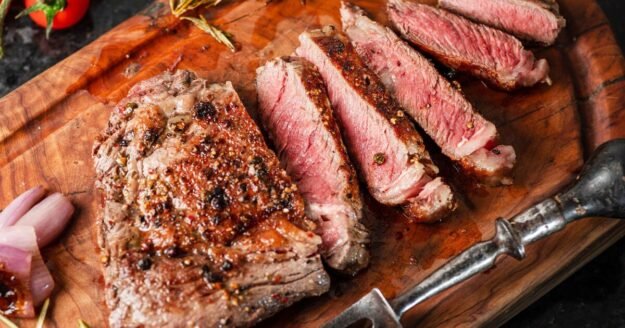 Steak tastes better if you grate 1 simple ingredient over it after coo
