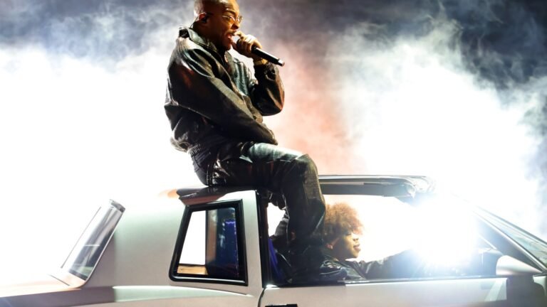 T.I. Performs ‘Top Back’ and ‘Let ‘Em Know’ at BET Awards 2026: Watch