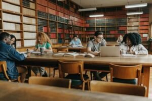 Persistence, Retention Among Certain Freshmen Reach Highs