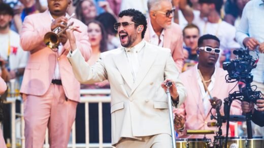 Bad Bunny’s Tour Sets Records Without U.S., Grosses $1 Billion