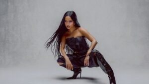 Becky G Previews New Album ‘Baraja Bendita’ With ‘Patrona’: Listen