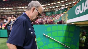 Bielsa On World Cup Defeat: ‘What Do I Leave For Uruguayan Soccer? Nothing.’