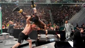Brock Lesnar hits seven F-5s to beat Oba Femi at WWE Clash in Italy