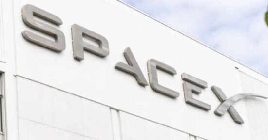 New details on SpaceX IPO, amendment to filing listing water access as risk factor