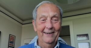 Former Knicks star and Sen. Bill Bradley says Trump is “second fiddle” for fans at NBA Finals Game 3