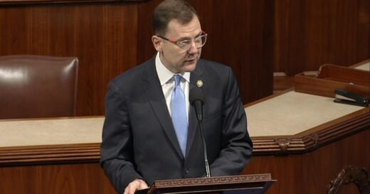 Rep. Tom Kean of New Jersey returns to Congress, explains he was being treated for depression