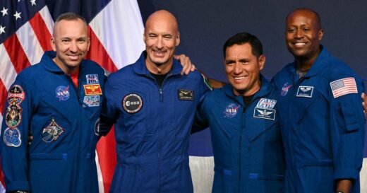 What to know about the new Artemis III mission and crew