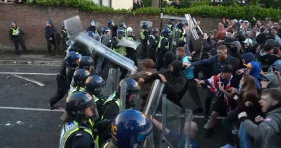 U.K. protest clashes over police arrest of dying teenager Henry Nowak