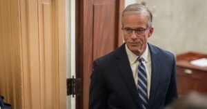 Senate fails to extend FISA surveillance program as deadline nears, with 7 Republicans joining Democrats