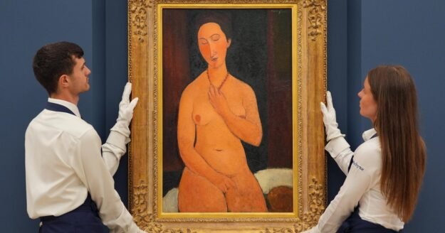 Nude portrait by Modigliani sets record at auction; nude painting by Freud sells for $38.8 million