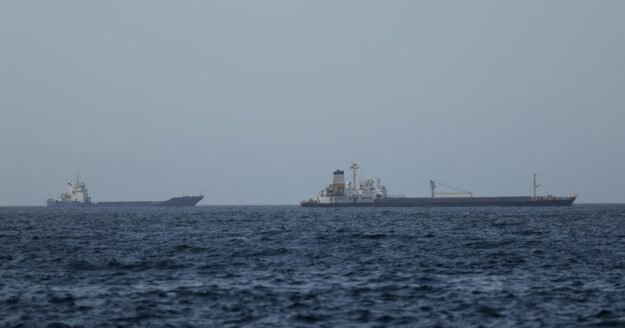 U.S.-Iran deal signing gets more ships moving in Strait of Hormuz, but big challenges remain