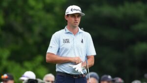 J.T. Poston posts a 12 on single hole at Travelers Championship in meltdown