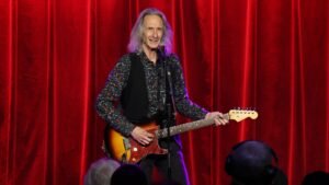 Lenny Kaye Celebrates Debut Solo Album ‘Goin’ Local’ at Grammy Museum
