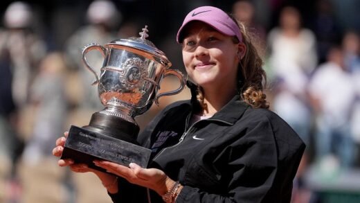Mirra Andreeva wins French Open, defeats Maja Chwalinsa in straight sets
