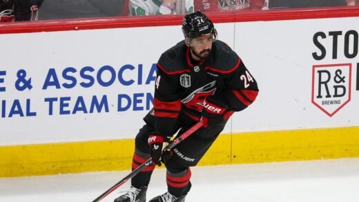 Seth Jarvis OT power-play goal lifts Hurricanes past Golden Knights