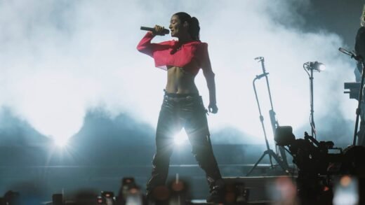 Lorde Brings Out Charli XCX for her Headlining Set at Lollapalooza