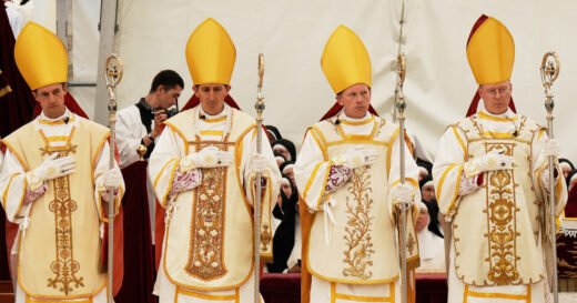 Who are the ultratraditionalists rebelling against Pope Leo and triggering a rupture with the Vatican?