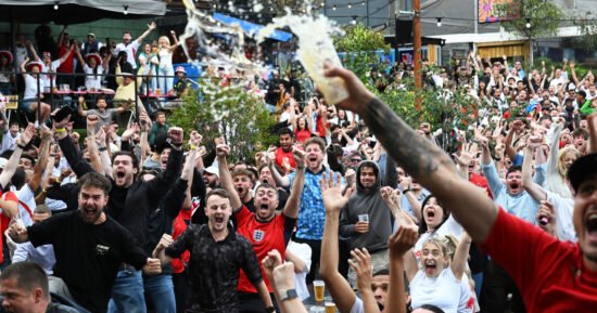 England fans can now drink alcohol in pubs for Mexico World Cup game after licensing update