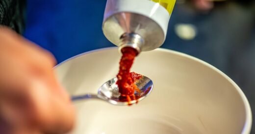 ‘Do not bin’ tomato puree tubes as they have ‘pretty’ little-known use
