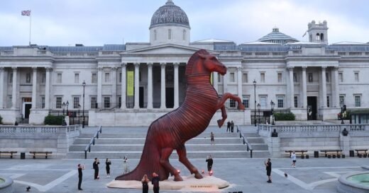 11-metre-high Trojan Horse marks world premiere of The Odyssey | UK | News