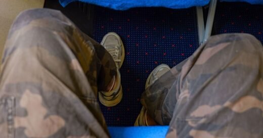 ‘I ruined 2 plane passengers’ seating plan and they took it out on me’