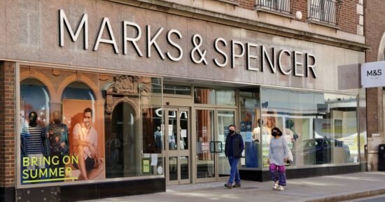 M&S shoppers brand £28 trousers ‘so comfortable for hot weather’