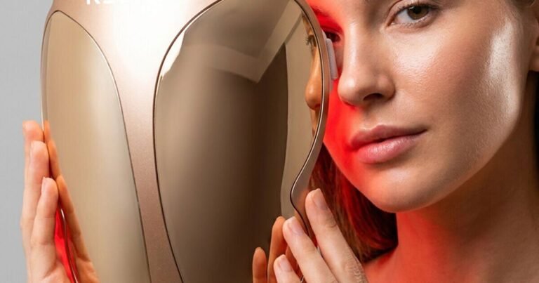 Women ‘go makeup-free because skin looks so good’ with £234 off mask