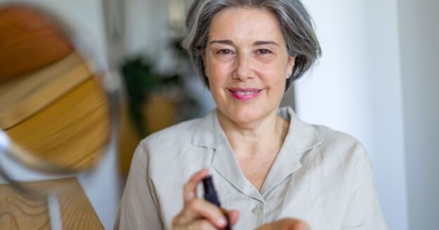 ‘My 60 year old skin was stressed’ until £18 No7 set made it ‘bright’