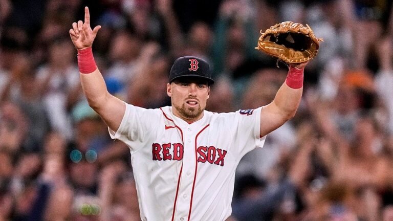 Red Sox continue surge from AL basement with 14th consecutive win