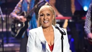 Darlene Love Is Thinking of a Residency, Not Retirement