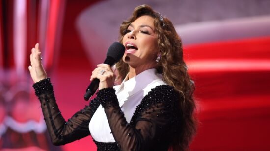 Shania Twain Plays Her Dream Gig, a Toronto Dive Bar