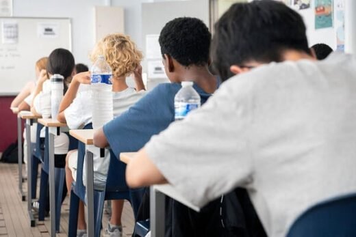 Students Who Fail Dual Enrollment Still Enroll in College