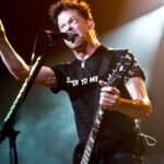 Jason Newsted on the Time Metallica Had Darts Thrown at Them Onstage