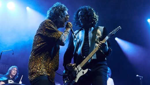 Watch Jack White, Black Crowes’ Chris Robinson Jam in Chicago