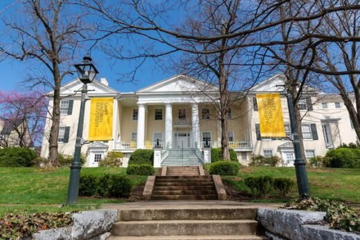 Accreditor Puts Mary Baldwin U on Probation Over Finances