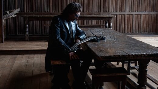 Black Sabbath’s Tony Iommi Talks ‘From the Dark’ Solo Album, Ozzy