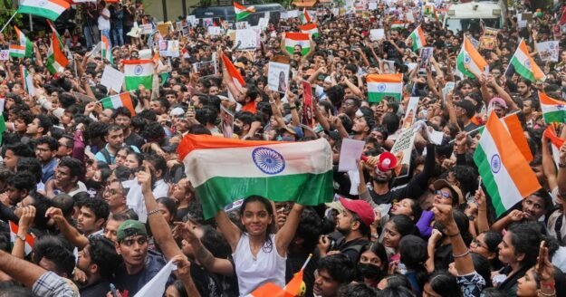 India’s education minister steps down after weeks of protests led by “Cockroach” party