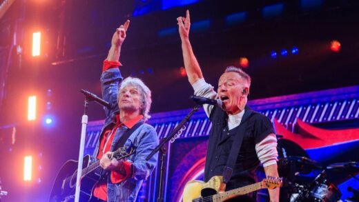 See Bon Jovi, Bruce Springsteen Perform ‘Promised Land’ in New York