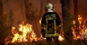 American family trapped in France as wildfires rage on in Western Europe