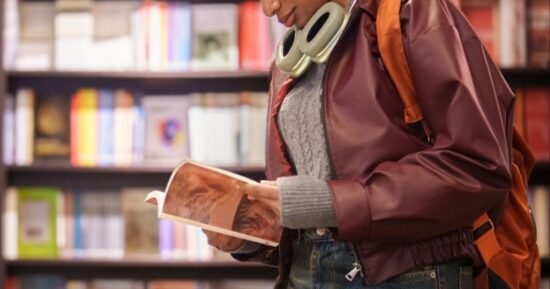 Writer argues the age of reading has ended