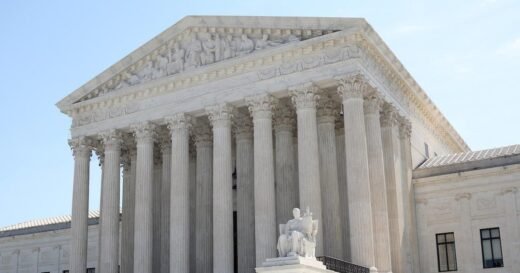 Supreme Court strikes down Trump's order seeking to end birthright citizenship