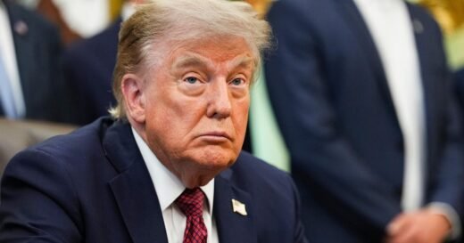White House says Trump “giving diplomacy a chance” amid pause in Iran strikes
