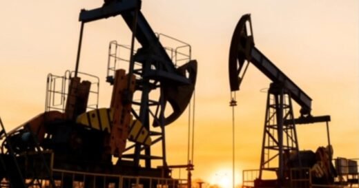 Trump revokes waiver allowing Iranian oil sales