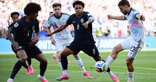 Belgium dominates U.S. in World Cup match after red card controversy