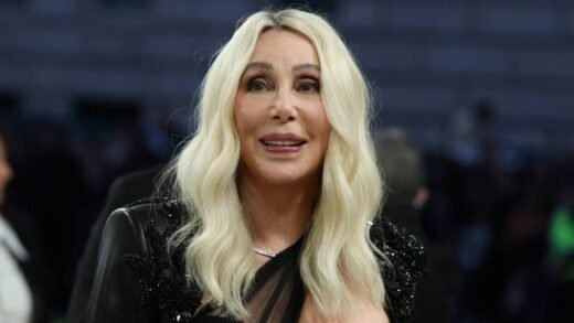 Cher to Pay $1 Million Legal Tab Over Royalties War With Sonny’s Widow
