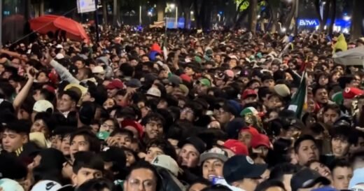 Mexico crowds crush kills three during World Cup celebration