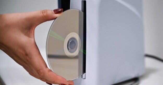 Sony to stop making physical discs for PlayStation starting in 2028