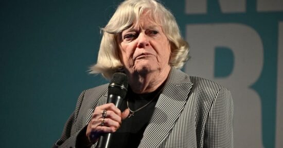 British counterterrorism police take over investigation into “horrific murder” of veteran politician