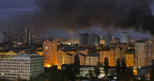 10 people injured in overnight Russian strikes on Kyiv
