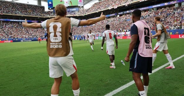 England holds on to defeat France 6-4 in wild World Cup third place match